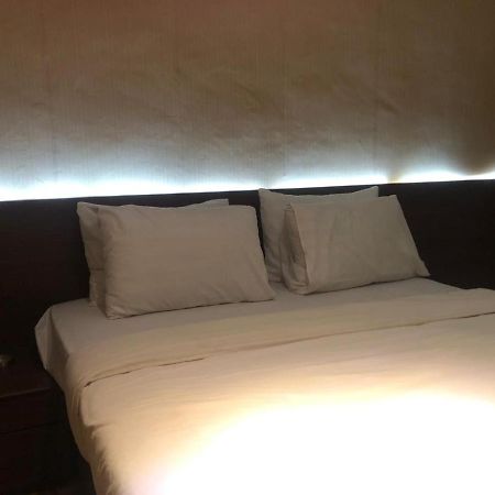 Hotel Aruni Ancol Jakarta Bagian luar foto